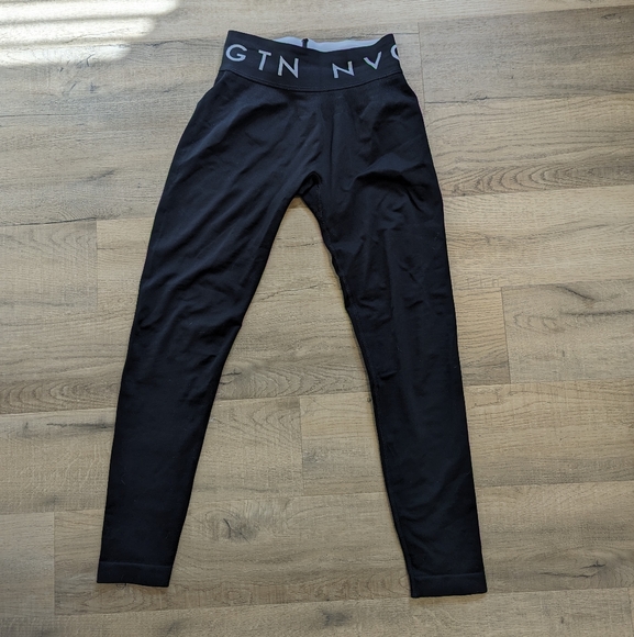 NVGTN Sport Seamless Leggings - Black - Picture 2 of 4